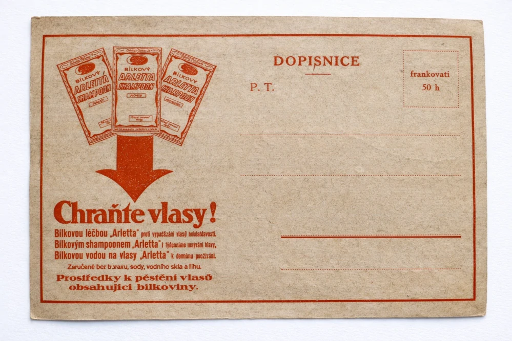 Reklamní dopisnice „Arletta – bílková léčba na vlasy“ z první republiky