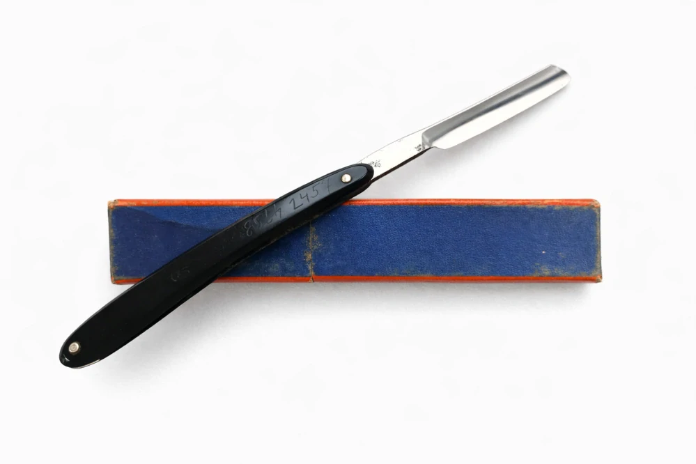 Břitva „Duisy-Steel“ – Hugo Köller, Solingen, model 88/4 (1. polovina 20. století)