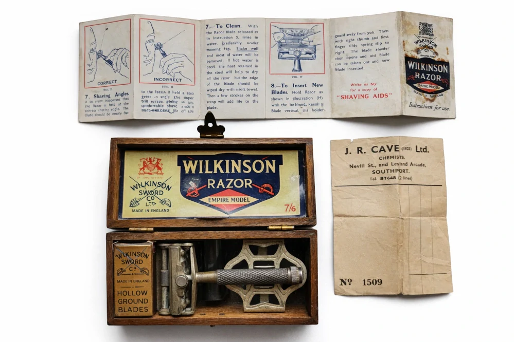 Wilkinson sword „empire model“ – kompletní historická holicí souprava v dřevěné etui – Anglie, cca 1930–1950