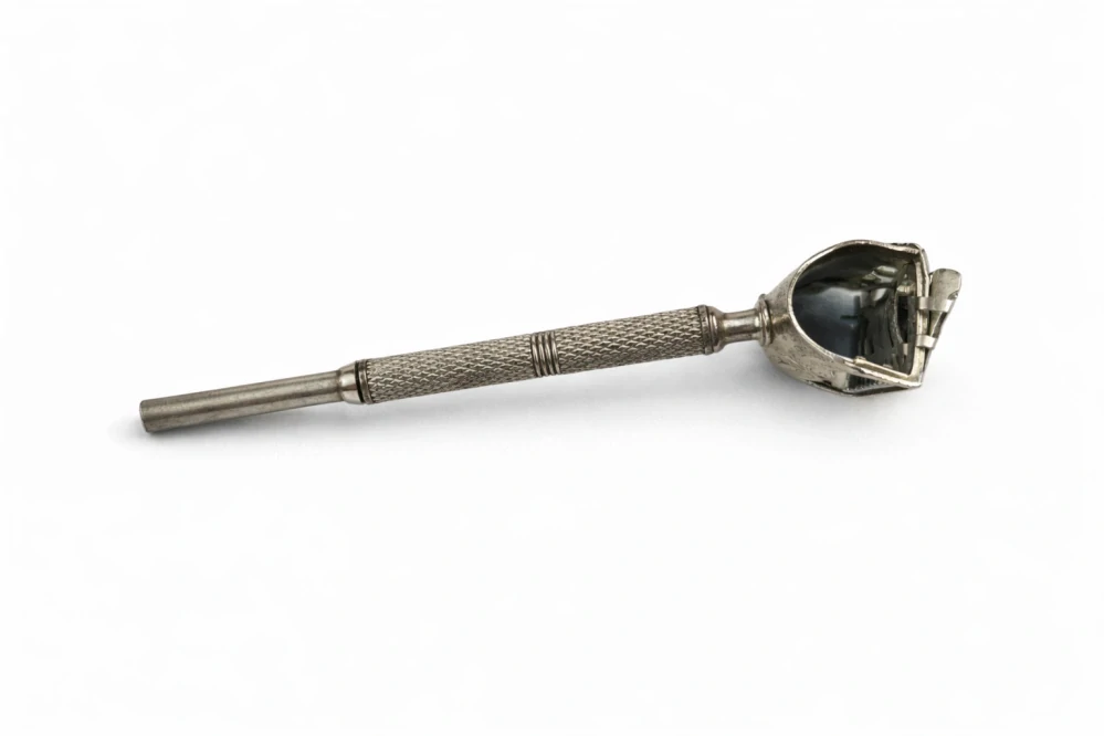 COMFORT „Rasiraparat“ – bezpečnostní holicí strojek  Německo, cca 1910–1925