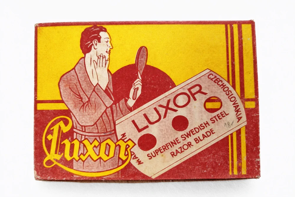 Luxor – Superfine Swedish Steel Razor Blade. Nepoužité žiletky v původním obchodním balení, Československo, cca 1950–1965