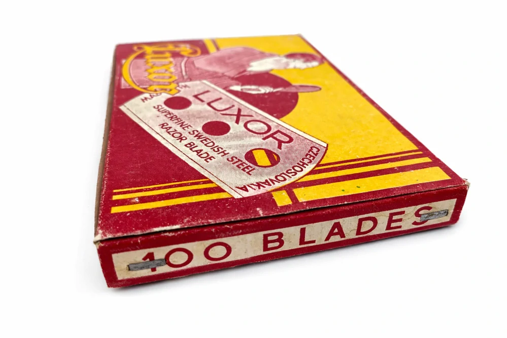 Luxor – Superfine Swedish Steel Razor Blade. Nepoužité žiletky v původním obchodním balení, Československo, cca 1950–1965