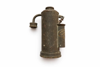 Rozprašovač parfému „LÁVA“ – holičský atomizér (cca 1900–1925)